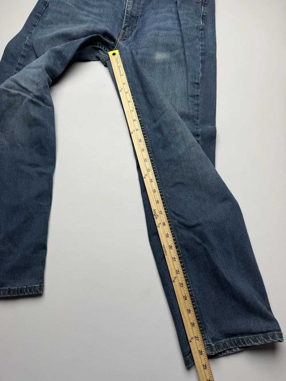 Levis 514 Jeans Mens 36x30 Blue Med Wash Denim Relaxed Straight Leg Casual